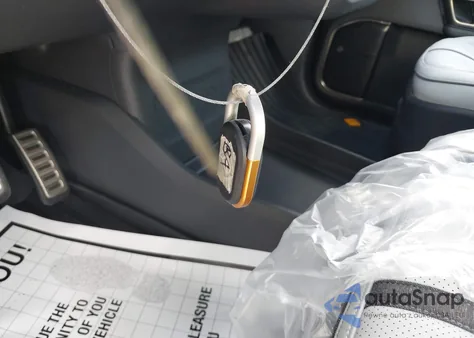 2024 Rivian R1S Adventure Quad Motor Large Pack z USA, uszkodzony, nr VIN 7PDSGABA4RN038484